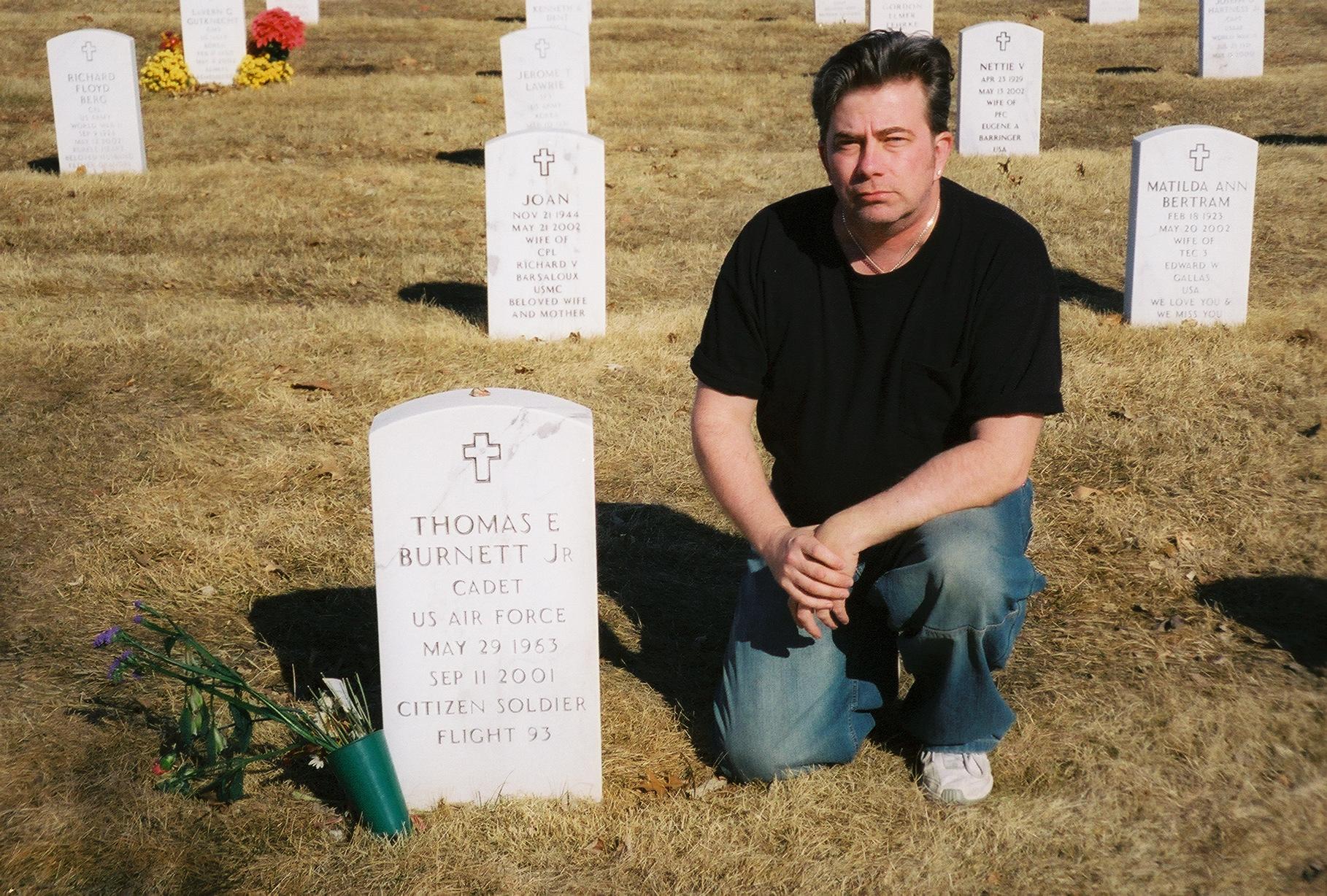 Thomas Burnett Jr. Grave